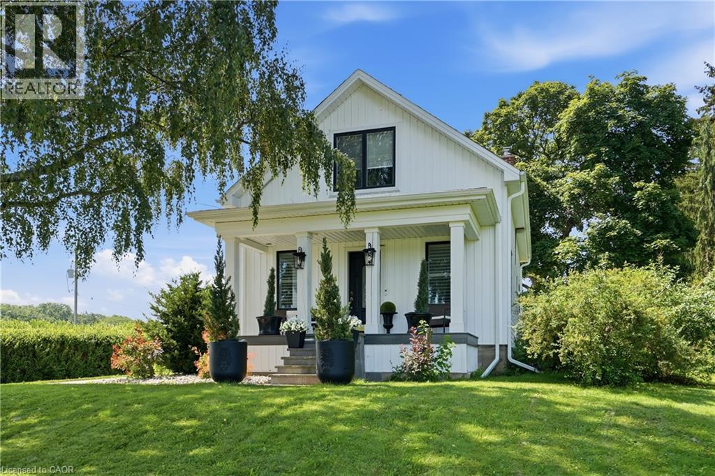 219 RIDGE Road W, Grimsby, Ontario