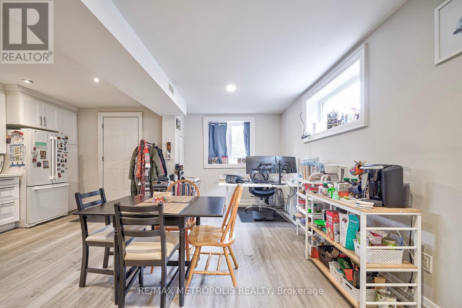 Basement - 14 Stephen Drive, Toronto, Ontario  M8Y 3M5 - Photo 14 - W13578800