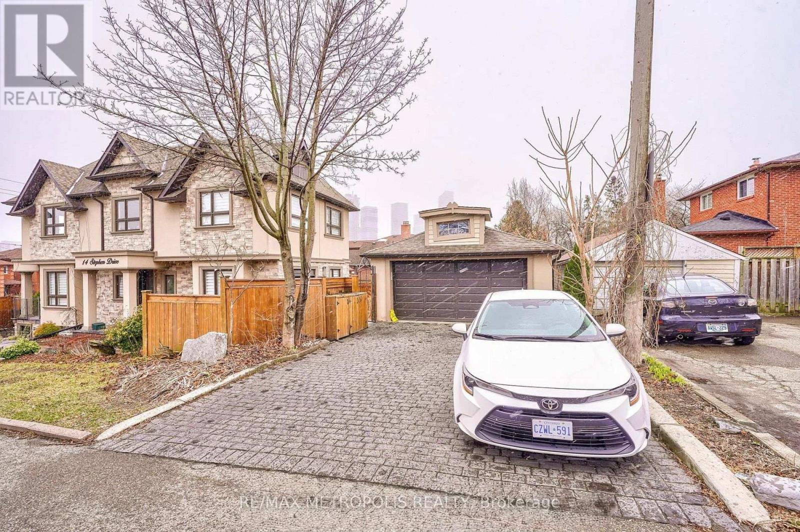 Basement - 14 Stephen Drive, Toronto, Ontario  M8Y 3M5 - Photo 4 - W13578800