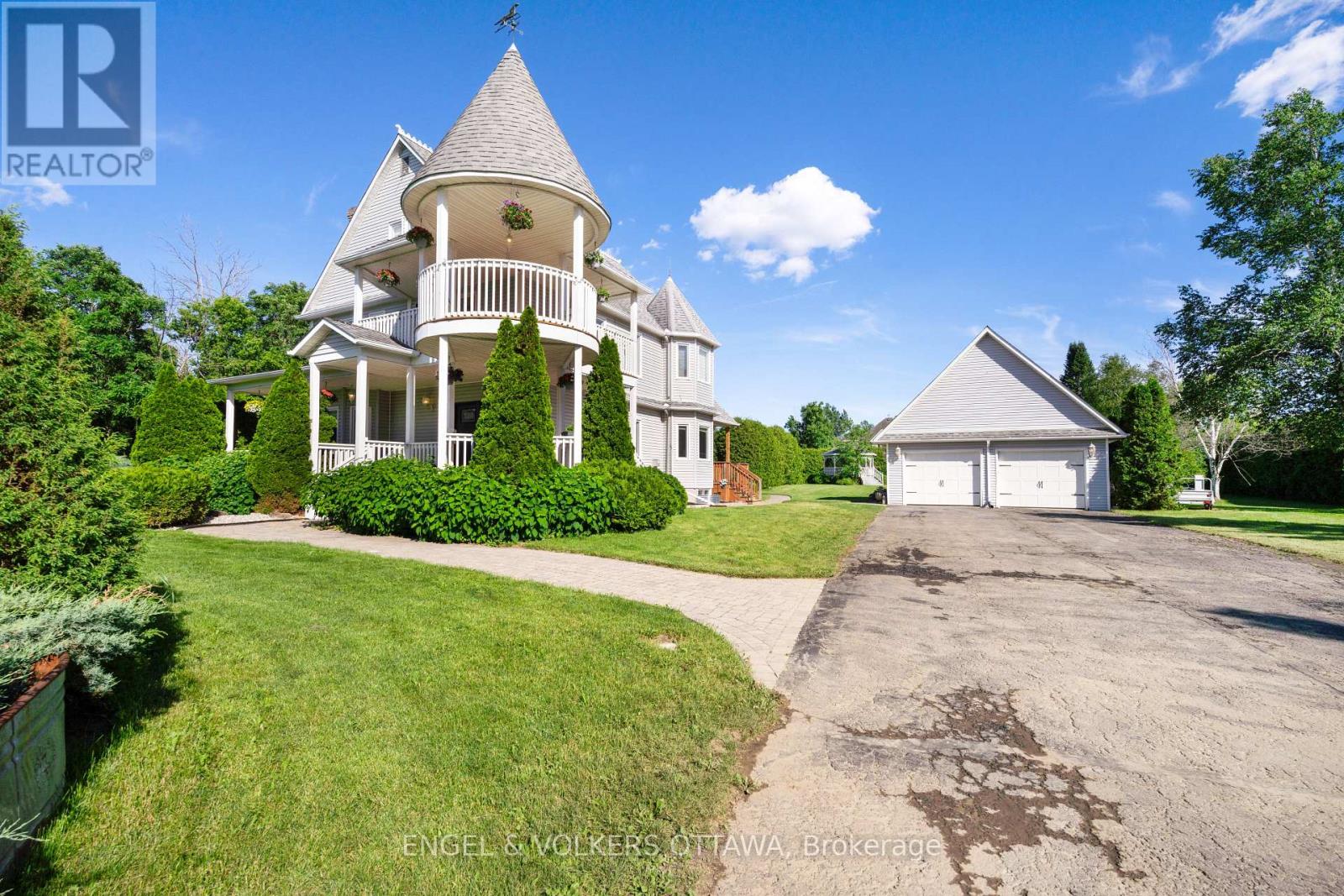 2410 Concession Road, North Grenville, Ontario  K0G 1J0 - Photo 4 - X13463390