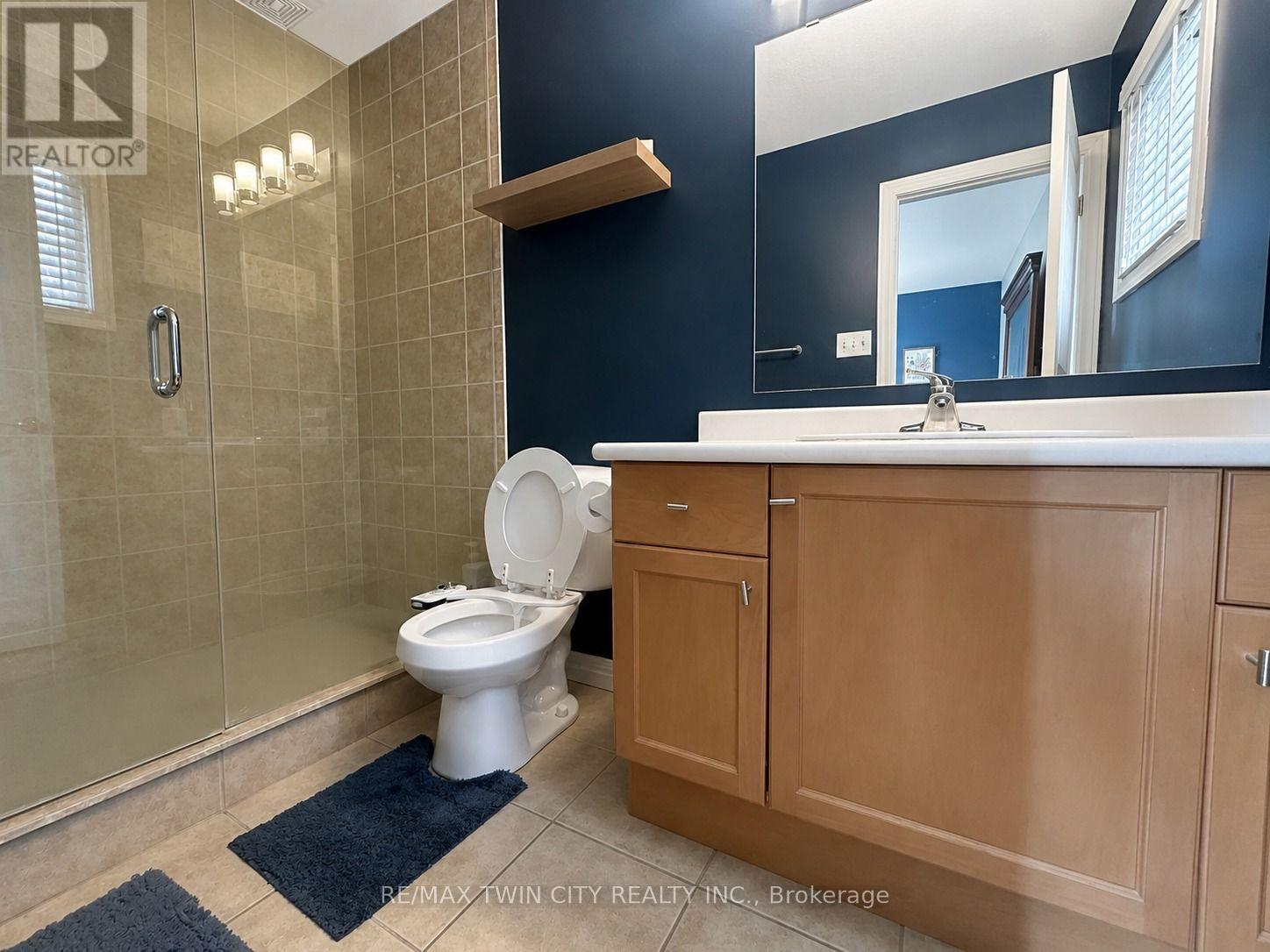 Upper - 72 Newcastle Drive, Kitchener, Ontario N2R 1X2 - Photo 19 - X13578772