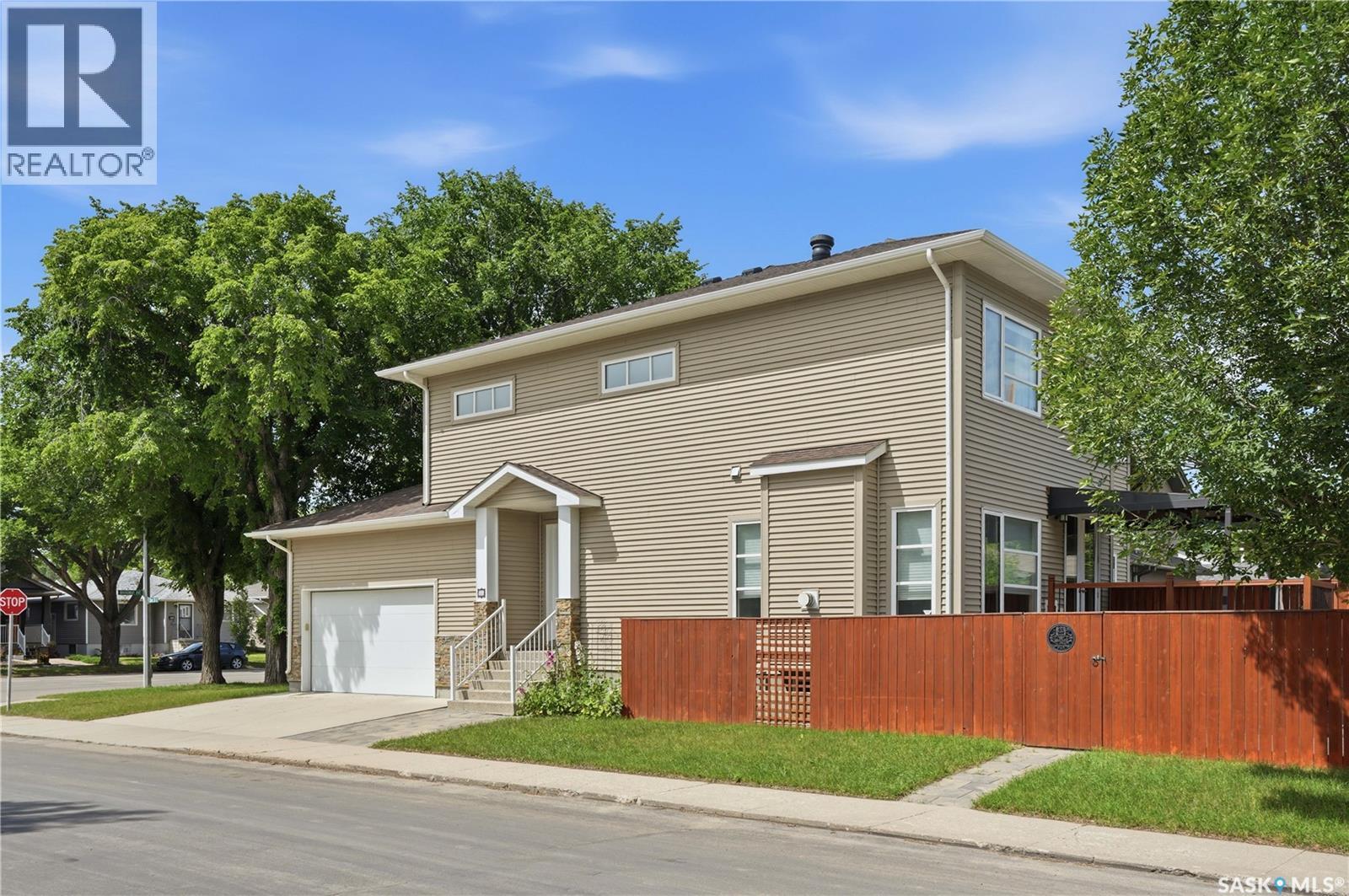1623 Broadway Avenue, Saskatoon, Saskatchewan  S7H 2B2 - Photo 3 - SK042944