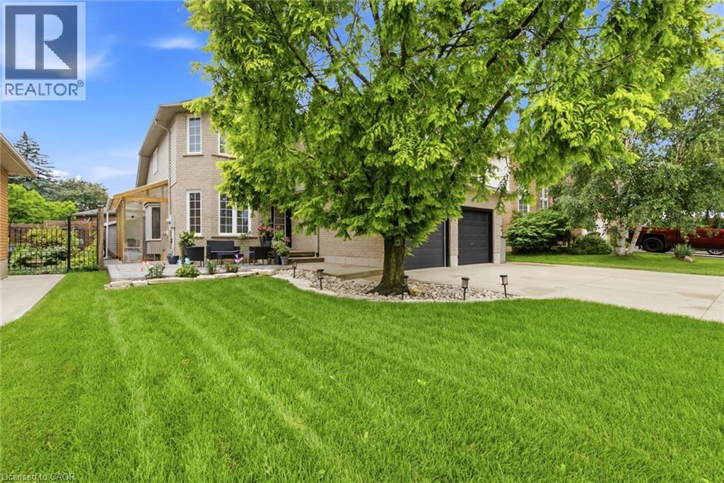 179 Jacqueline Boulevard, Hamilton, Ontario  L9B 2S9 - Photo 2 - 40849243