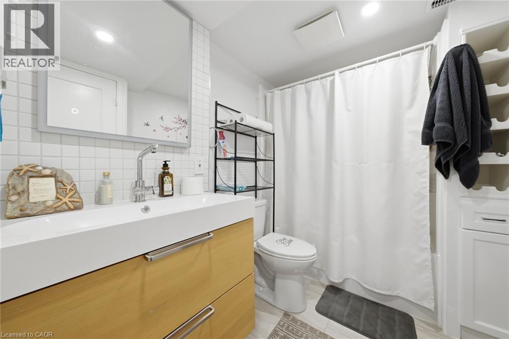 179 Jacqueline Boulevard, Hamilton, Ontario  L9B 2S9 - Photo 33 - 40849243