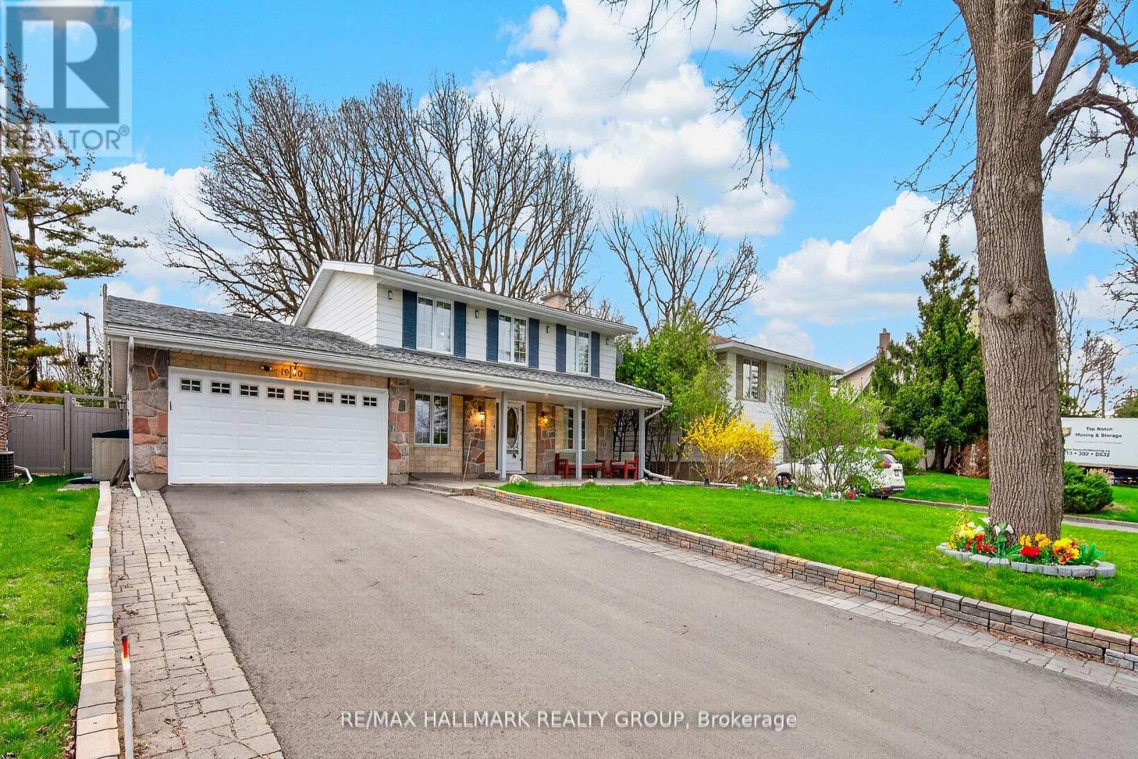1930 SOUTHAMPTON COURT, Ottawa, Ontario