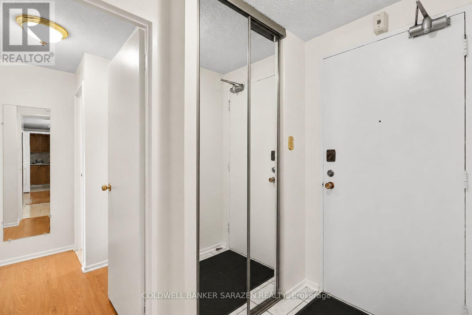 702 - 1100 Ambleside Drive, Ottawa, Ontario  K2B 8G6 - Photo 2 - X13578894