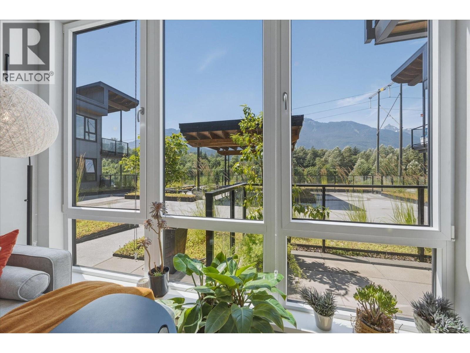 213 1870 Dowad Drive, Squamish, British Columbia V8B 1C4 - Photo 4 - R3147522