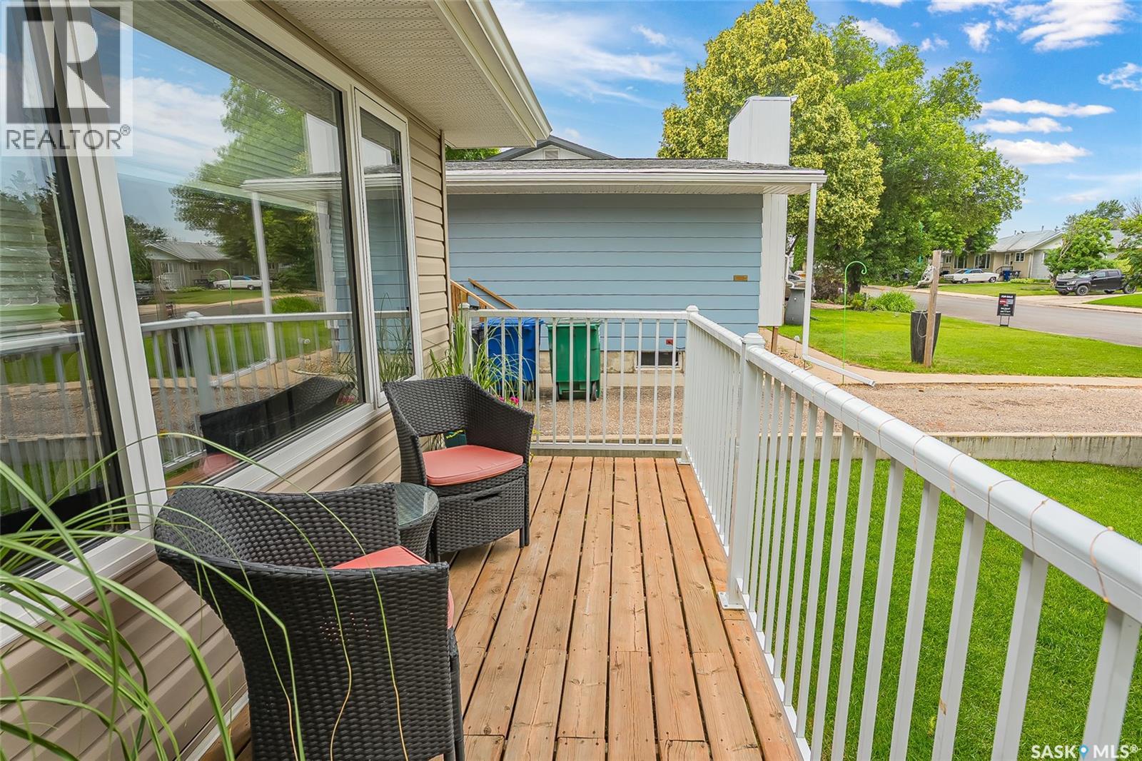 1206 Elevator Road, Saskatoon, Saskatchewan  S7J 2R8 - Photo 3 - SK042745