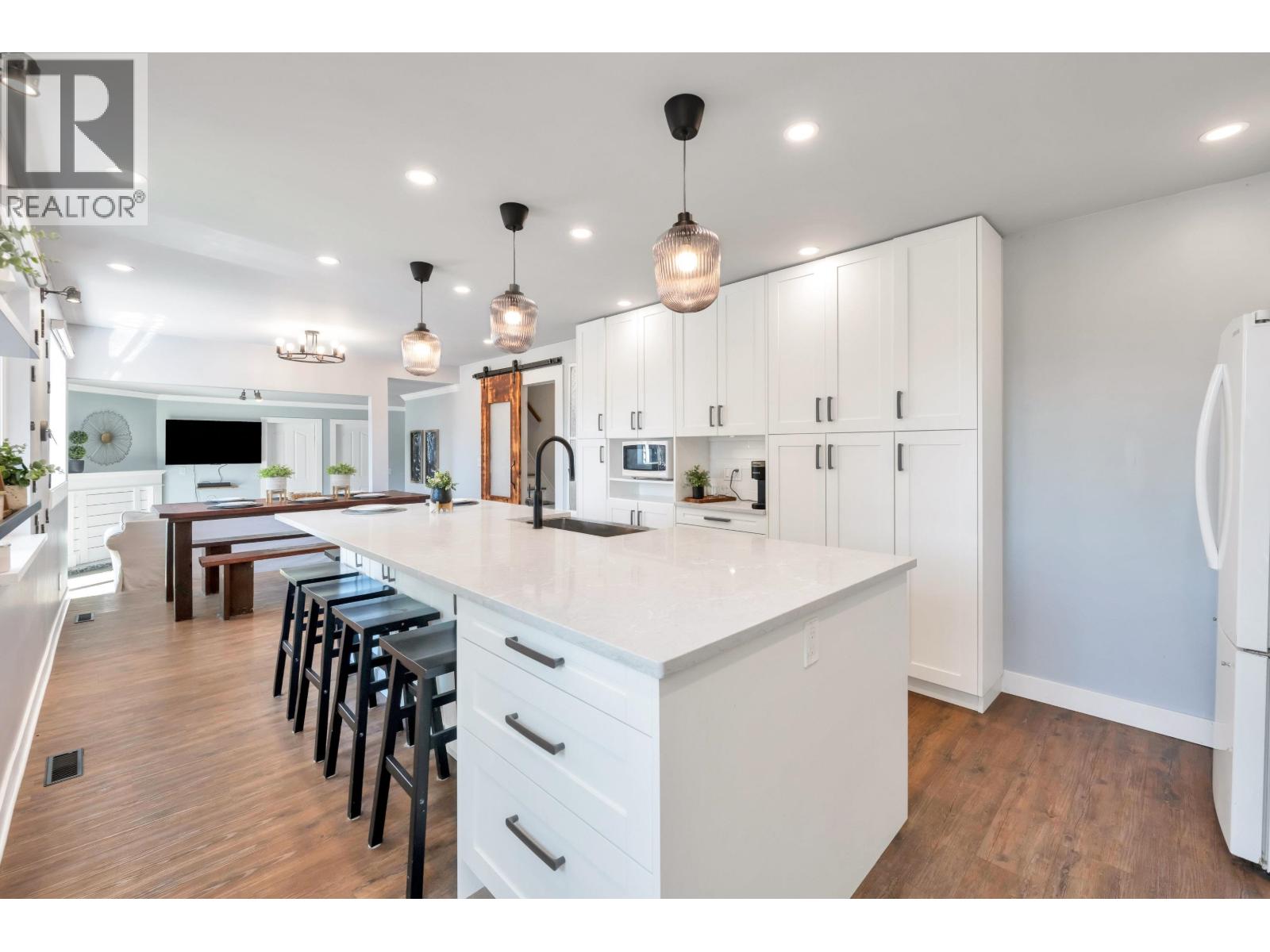 4881 216 Street, Langley, British Columbia V3A 2M8 - Photo 13 - R3147325
