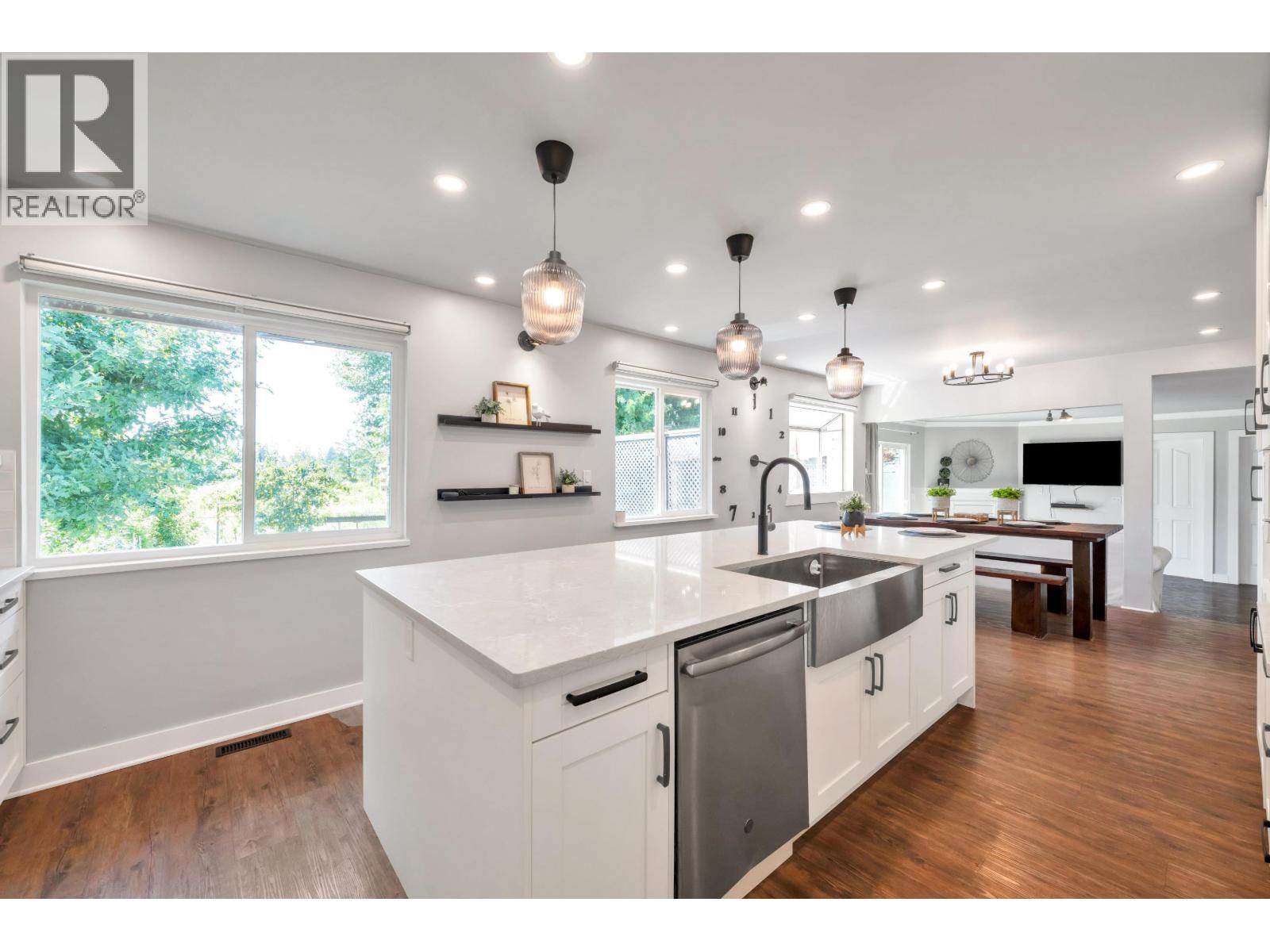 4881 216 Street, Langley, British Columbia V3A 2M8 - Photo 11 - R3147325