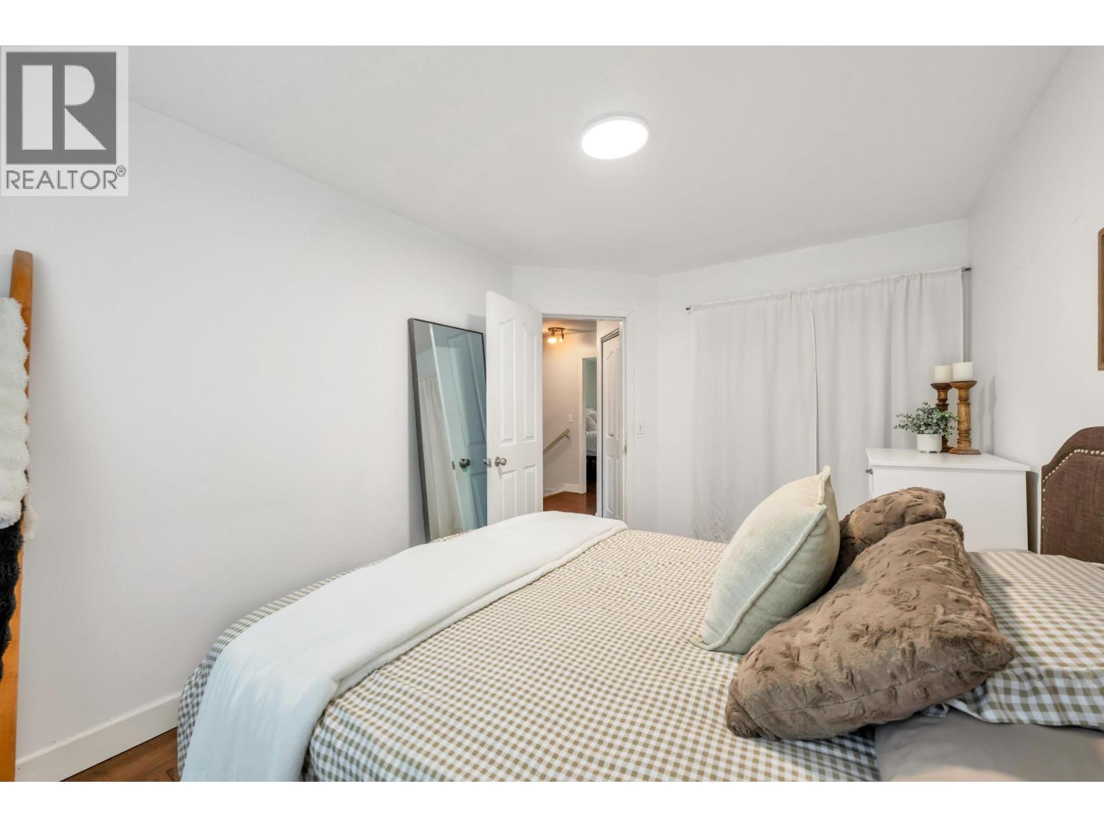 4881 216 Street, Langley, British Columbia V3A 2M8 - Photo 25 - R3147325