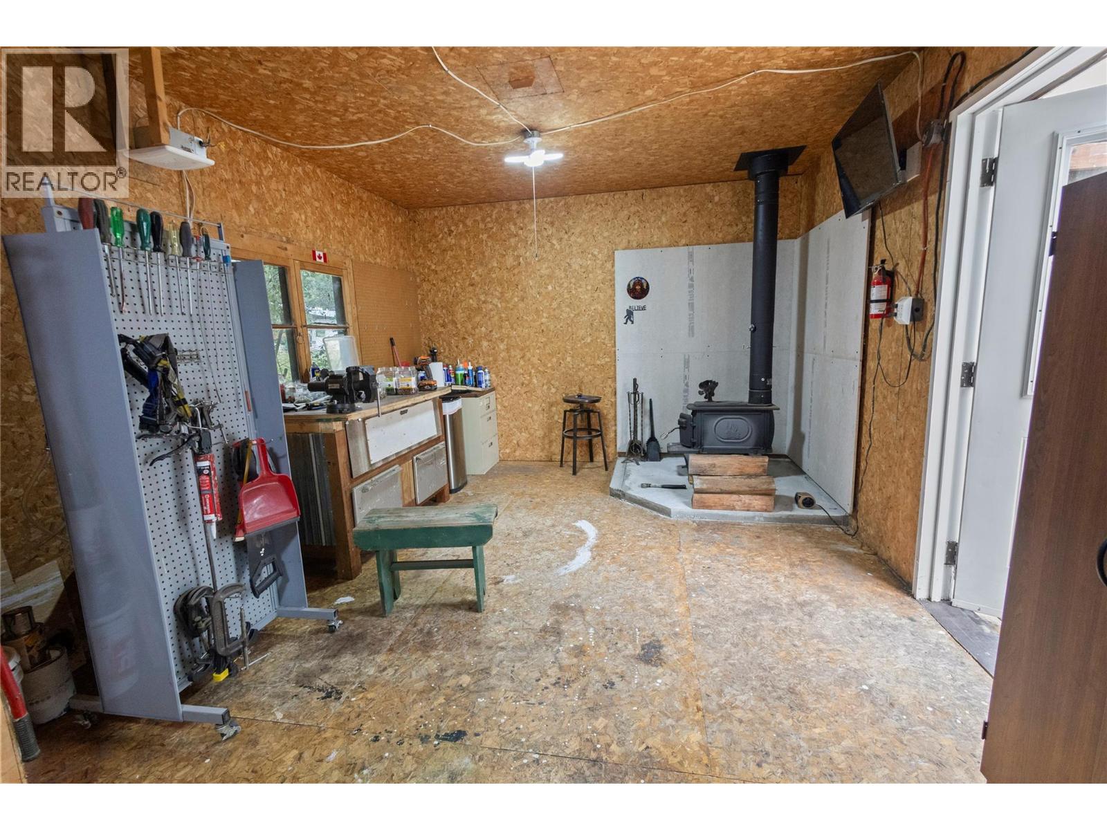 Listing image 11