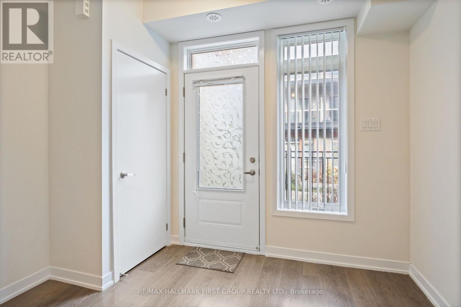 8 - 60 Orchid Place, Toronto, Ontario  M1B 0C4 - Photo 3 - E13578926