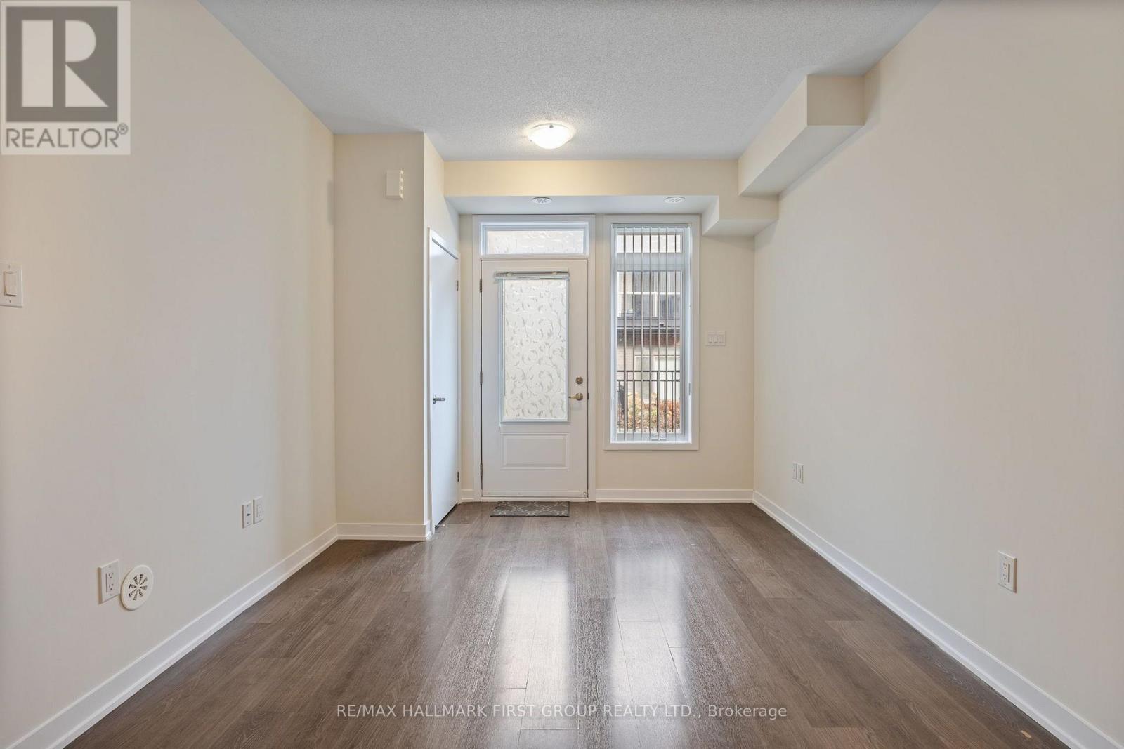 8 - 60 Orchid Place, Toronto, Ontario  M1B 0C4 - Photo 4 - E13578926