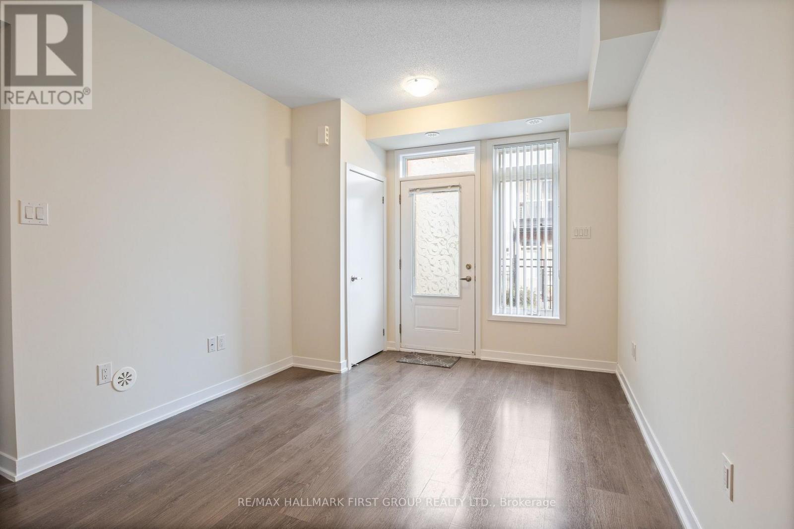 8 - 60 Orchid Place, Toronto, Ontario  M1B 0C4 - Photo 5 - E13578926