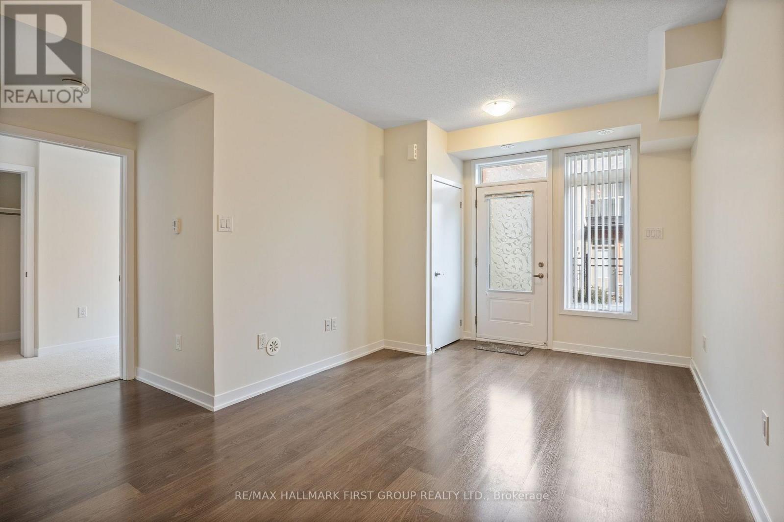 8 - 60 Orchid Place, Toronto, Ontario  M1B 0C4 - Photo 6 - E13578926
