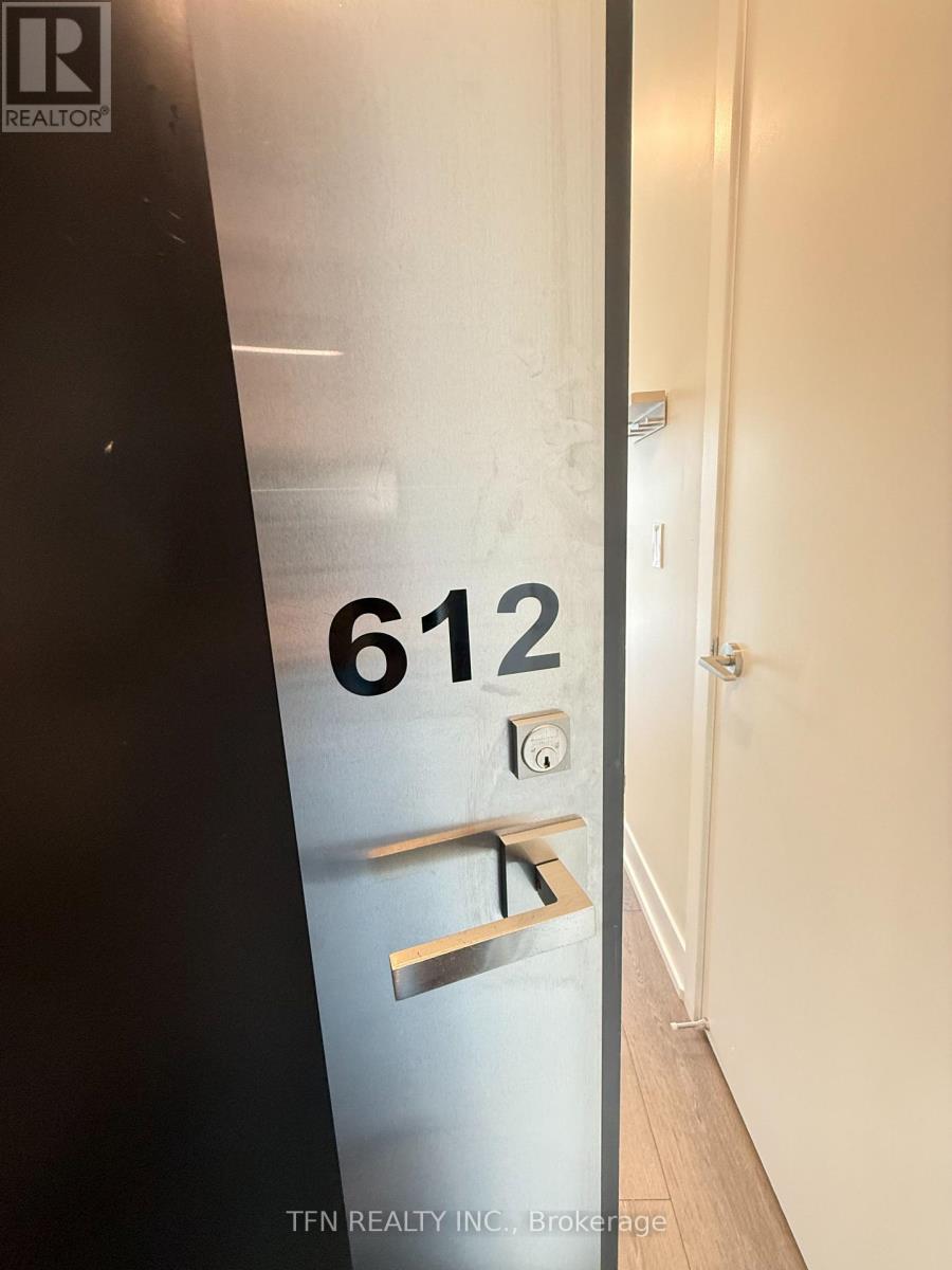 612 - 9471 Yonge Street W, Richmond Hill, Ontario  L4C 1V4 - Photo 1 - N13578836