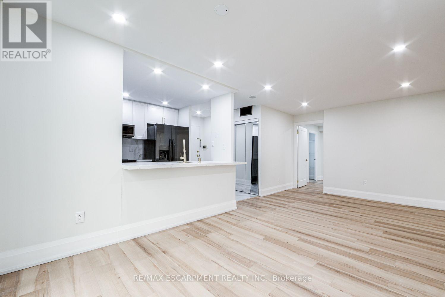 1603 - 285 ENFIELD PLACE