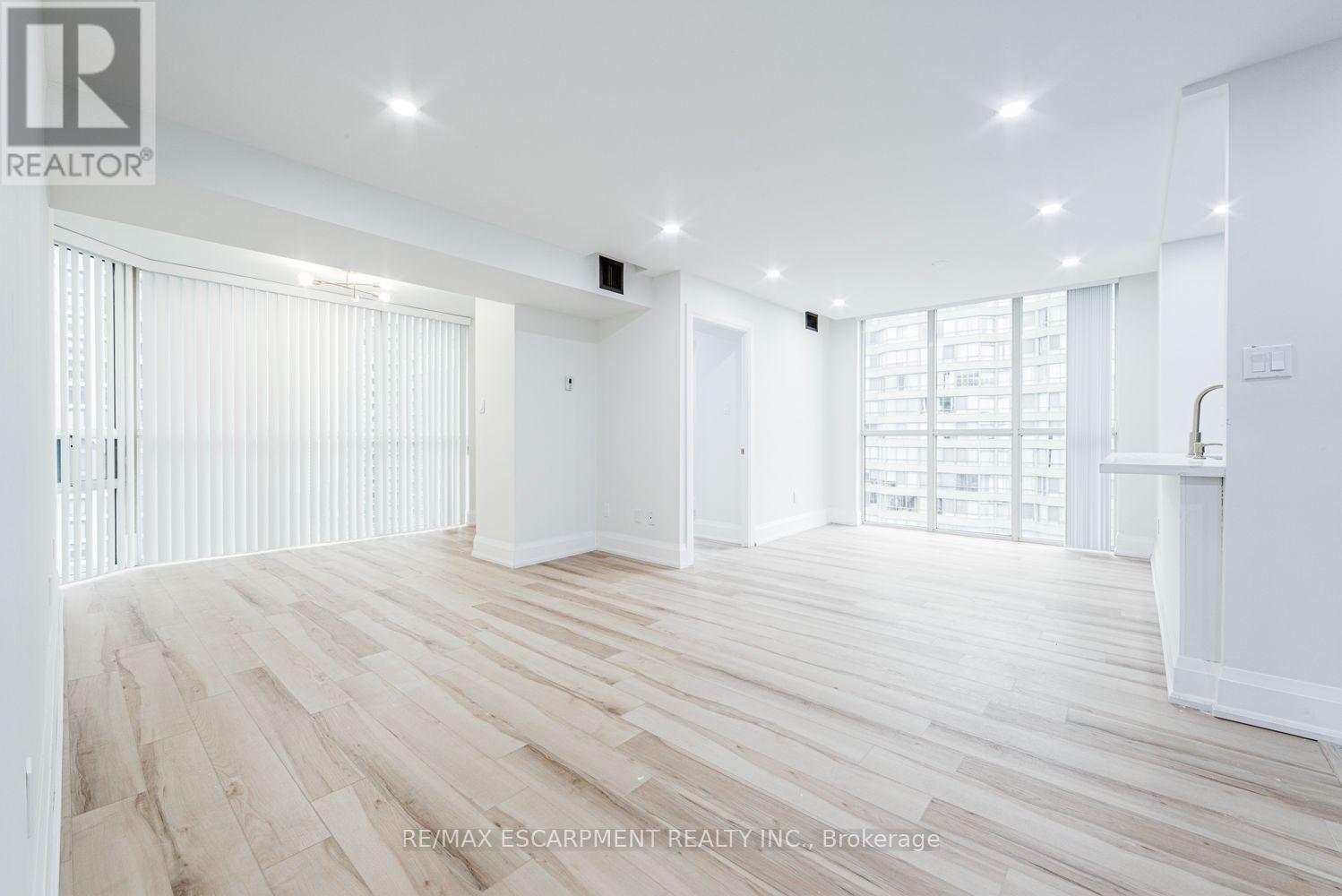 1603 - 285 Enfield Place, Mississauga, Ontario L5B 3Y6 - Photo 18 - W13578832