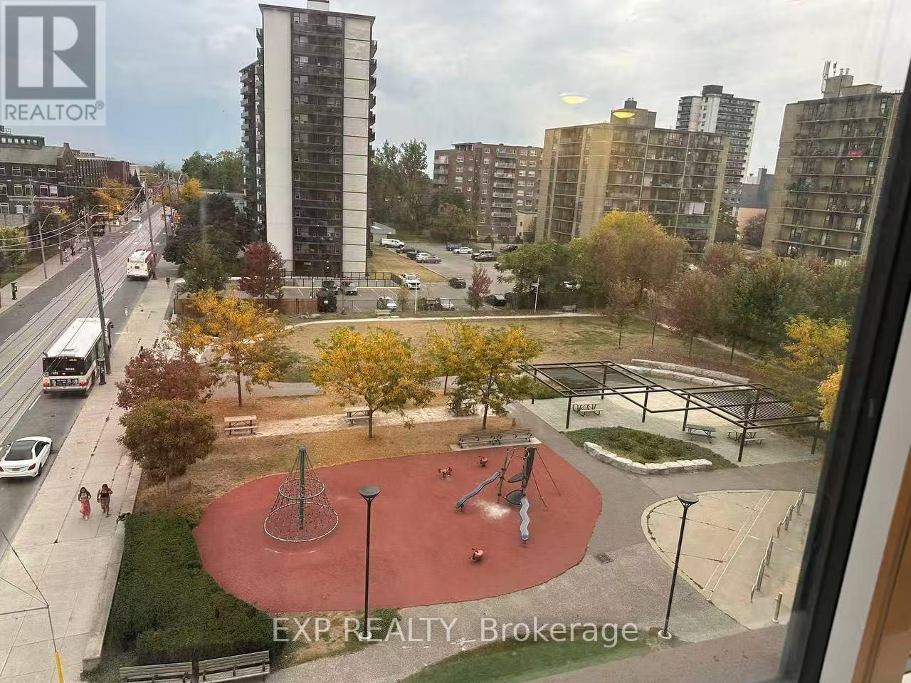 404 - 270 Dufferin Street, Toronto, Ontario  M6K 0H8 - Photo 17 - W13578874