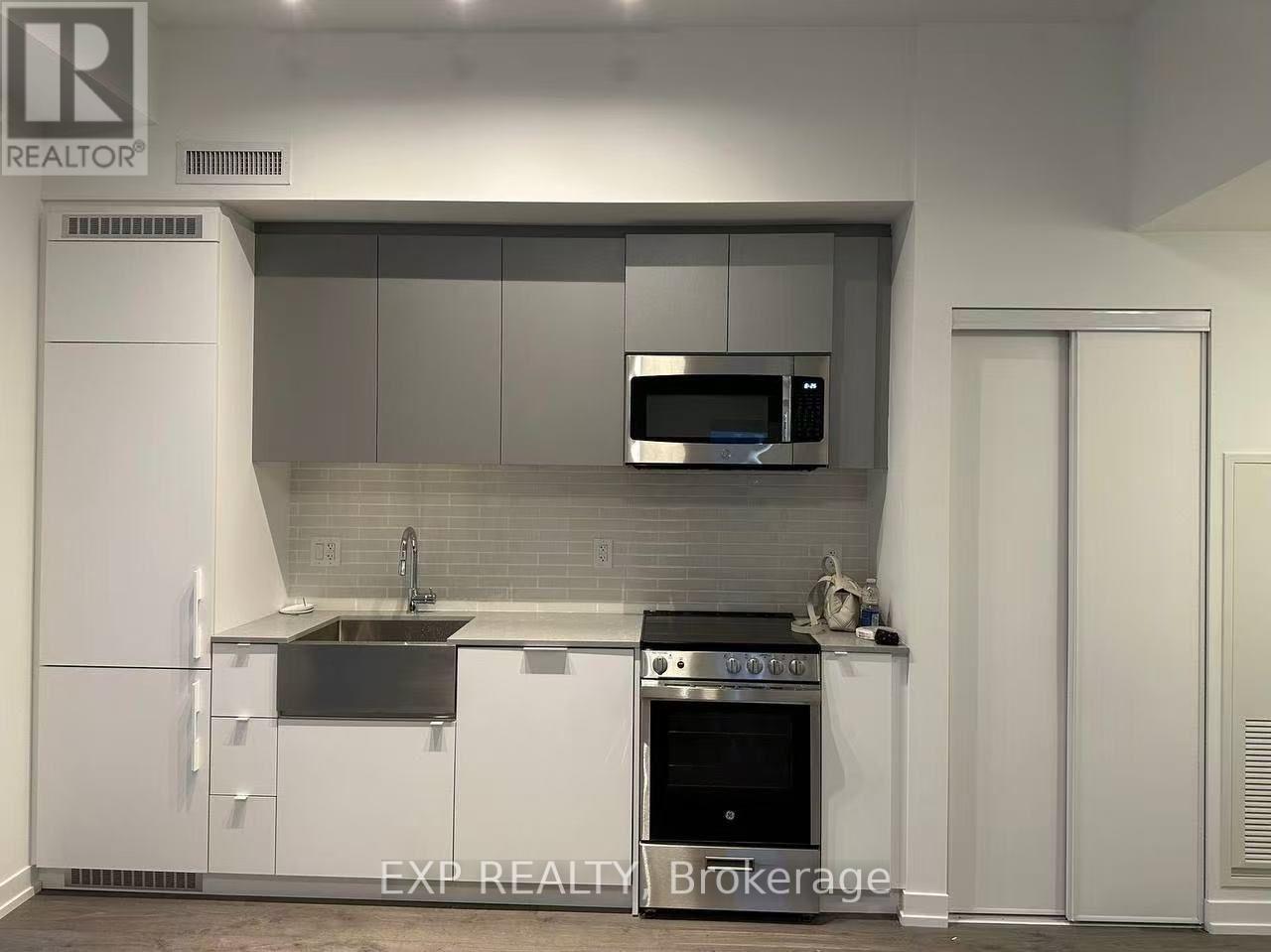 404 - 270 Dufferin Street, Toronto, Ontario  M6K 0H8 - Photo 3 - W13578874