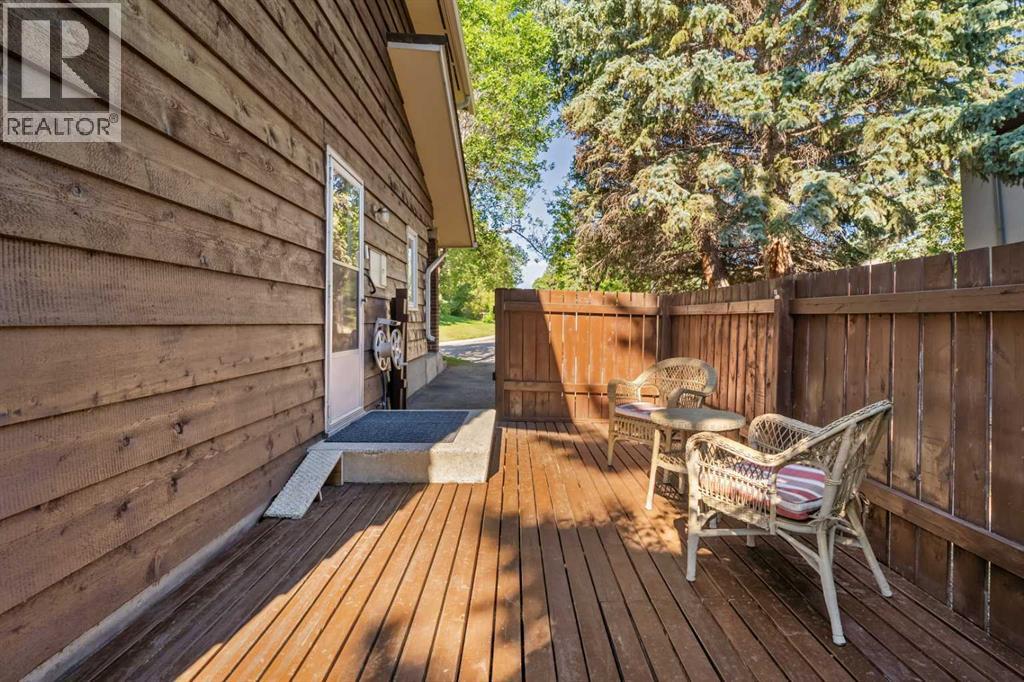 1102 Lake Christina Way SE, Calgary, Alberta  T2J 2R3 - Photo 43 - A2323564
