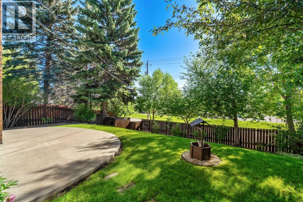 1102 Lake Christina Way SE, Calgary, Alberta  T2J 2R3 - Photo 41 - A2323564