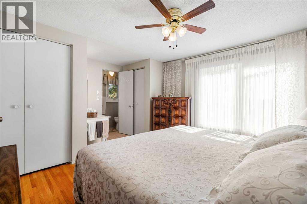 1102 Lake Christina Way SE, Calgary, Alberta  T2J 2R3 - Photo 26 - A2323564