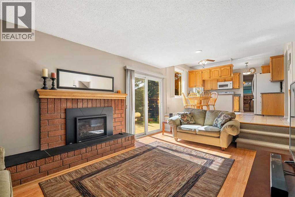 1102 Lake Christina Way SE, Calgary, Alberta  T2J 2R3 - Photo 19 - A2323564