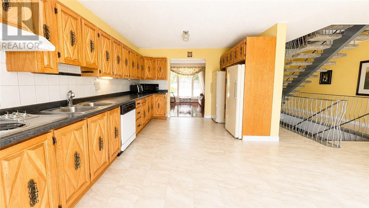 781 Grandview, Sudbury, Ontario  P3A 4Z8 - Photo 10 - 2128521