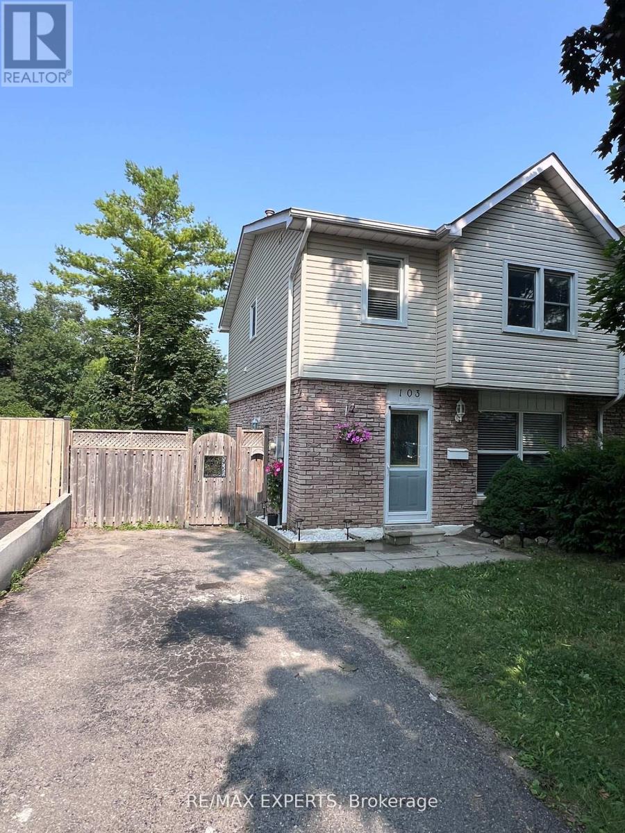 103 GUTHRIE CRESCENT, Whitby (Lynde Creek)