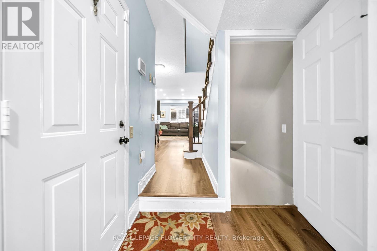 15d View Green Crescent, Toronto, Ontario  M9W 7E1 - Photo 8 - W13056788