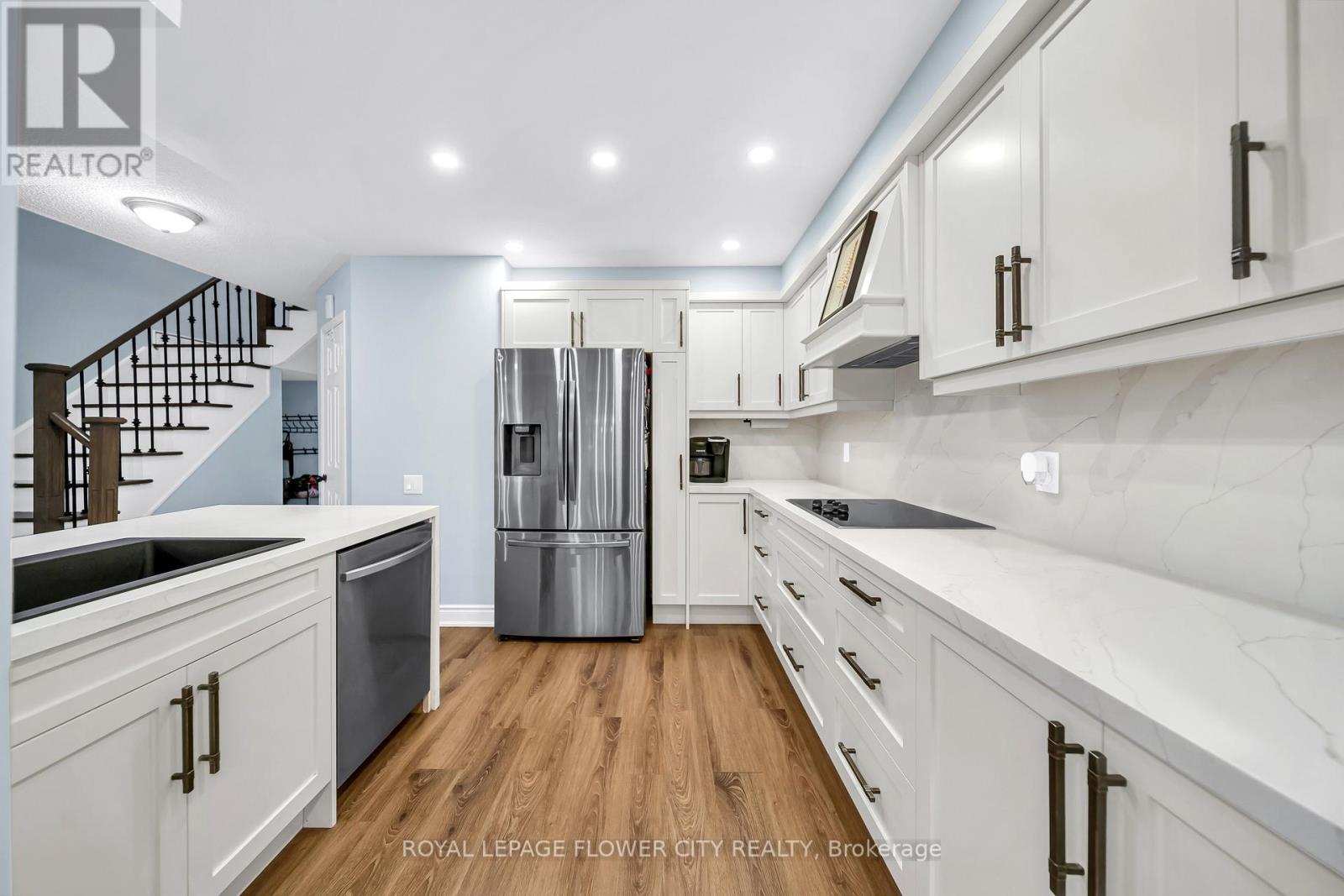 15d View Green Crescent, Toronto, Ontario  M9W 7E1 - Photo 17 - W13056788