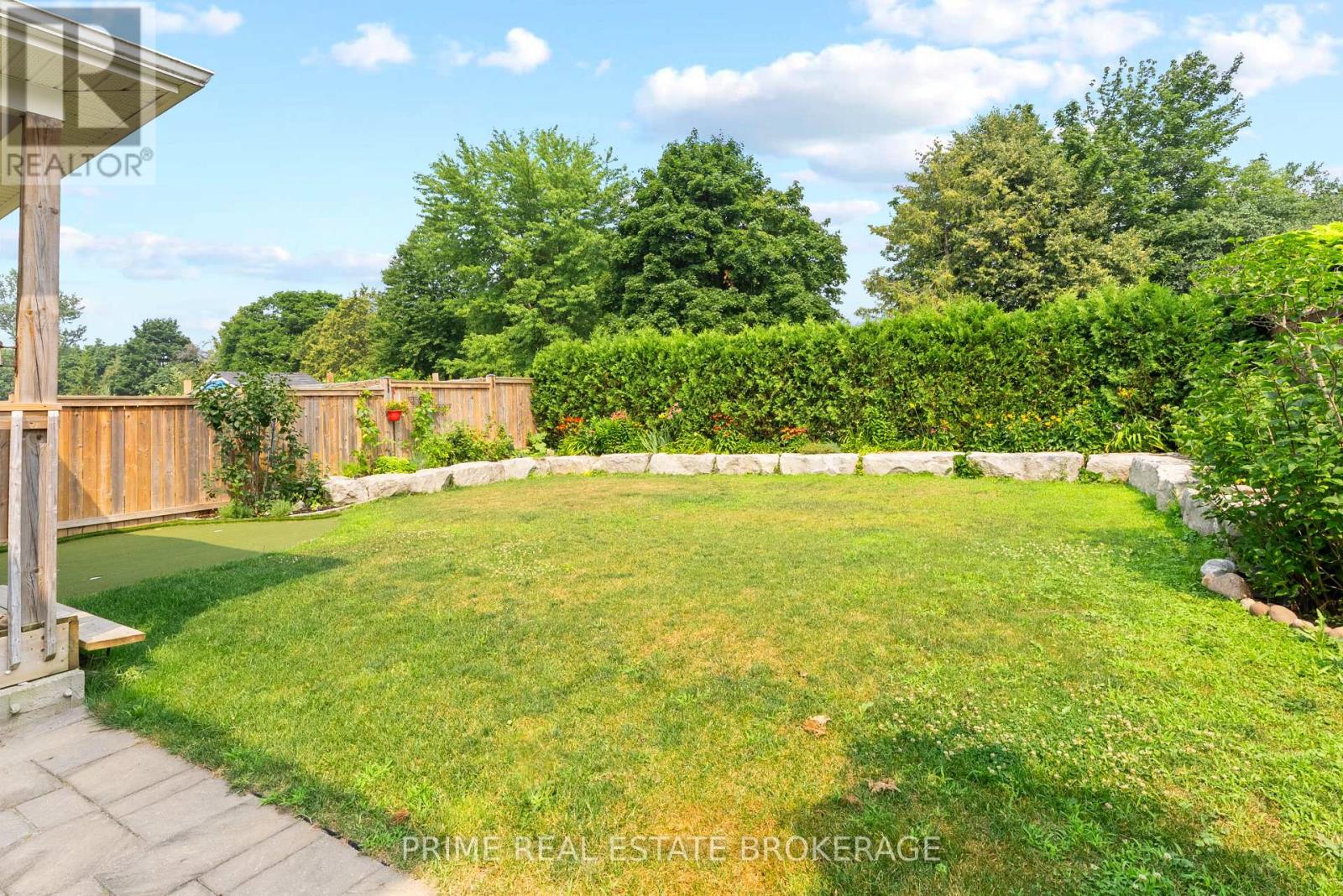 2211 Springridge Drive, London North, Ontario  N5X 0M3 - Photo 3 - X13579016