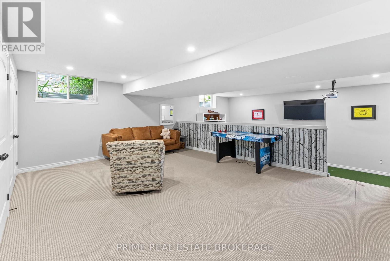 2211 Springridge Drive, London North, Ontario  N5X 0M3 - Photo 39 - X13579016