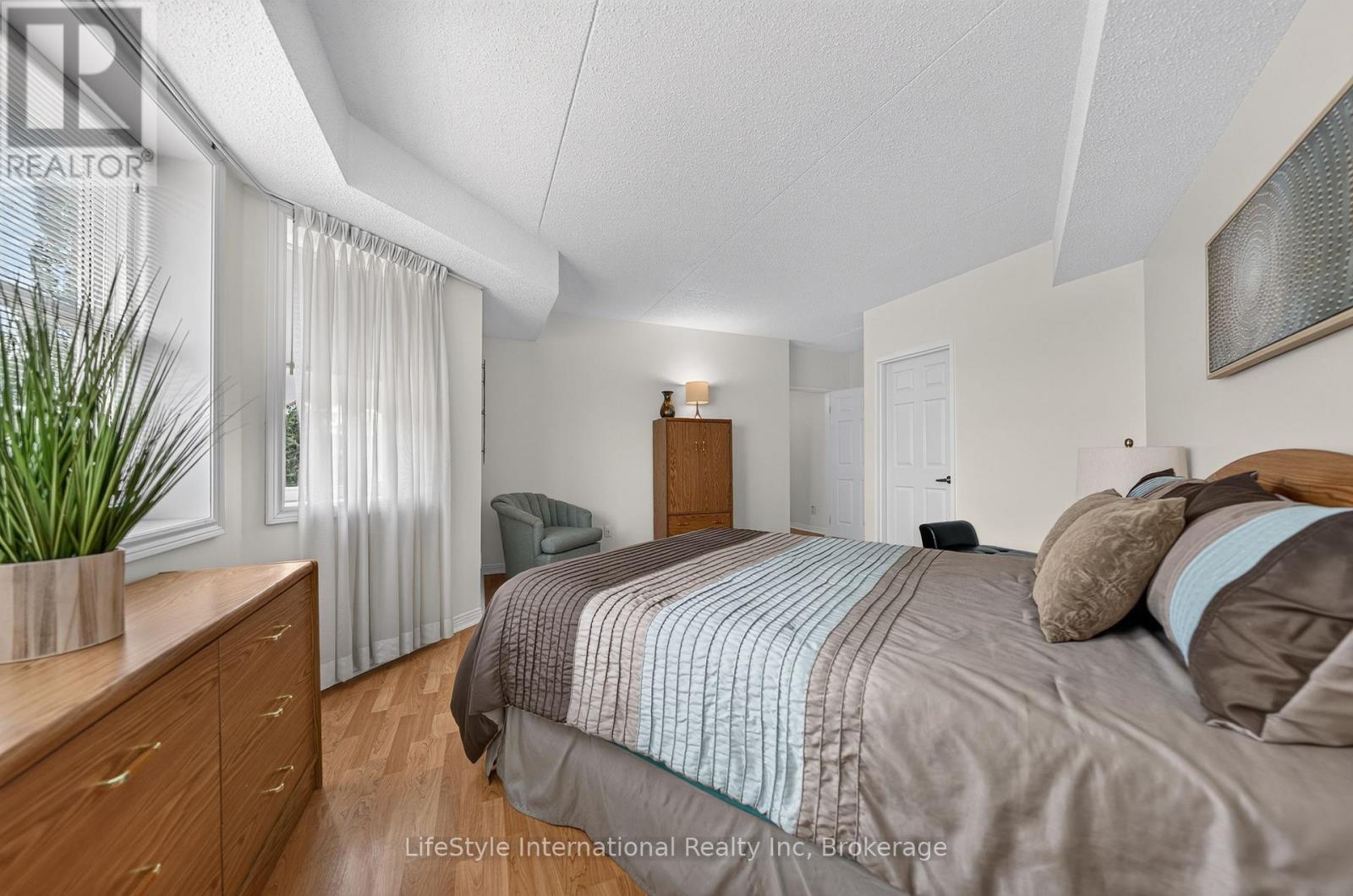 210 - 208 Silvercreek Parkway N, Guelph, Ontario  N1H 8H2 - Photo 29 - X13579018