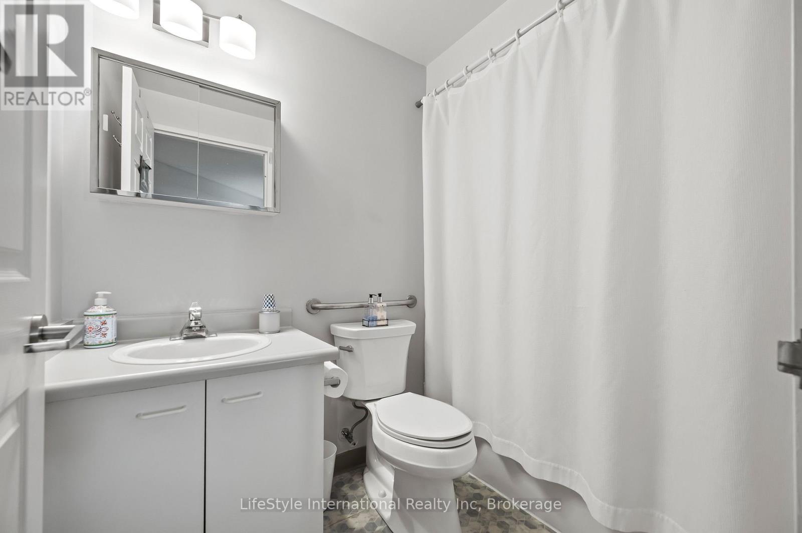 210 - 208 Silvercreek Parkway N, Guelph, Ontario  N1H 8H2 - Photo 49 - X13579018