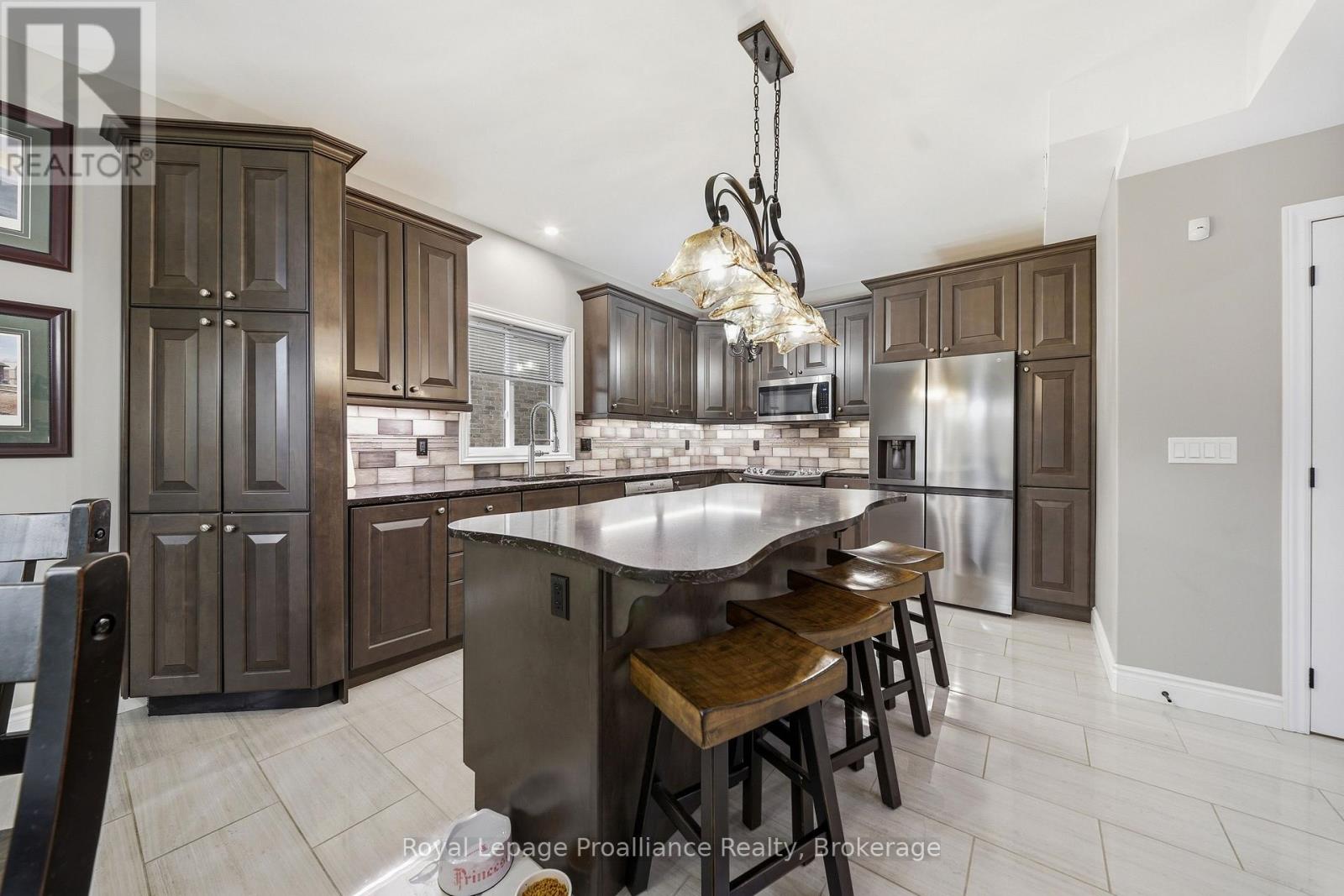 32 Walnut Crescent, Belleville, Ontario  K8N 0E4 - Photo 13 - X13579086
