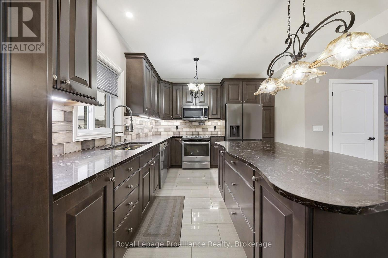 32 Walnut Crescent, Belleville, Ontario  K8N 0E4 - Photo 16 - X13579086