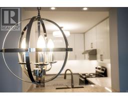 1204 - 100 UPPER MADISON AVENUE, Toronto, Ontario