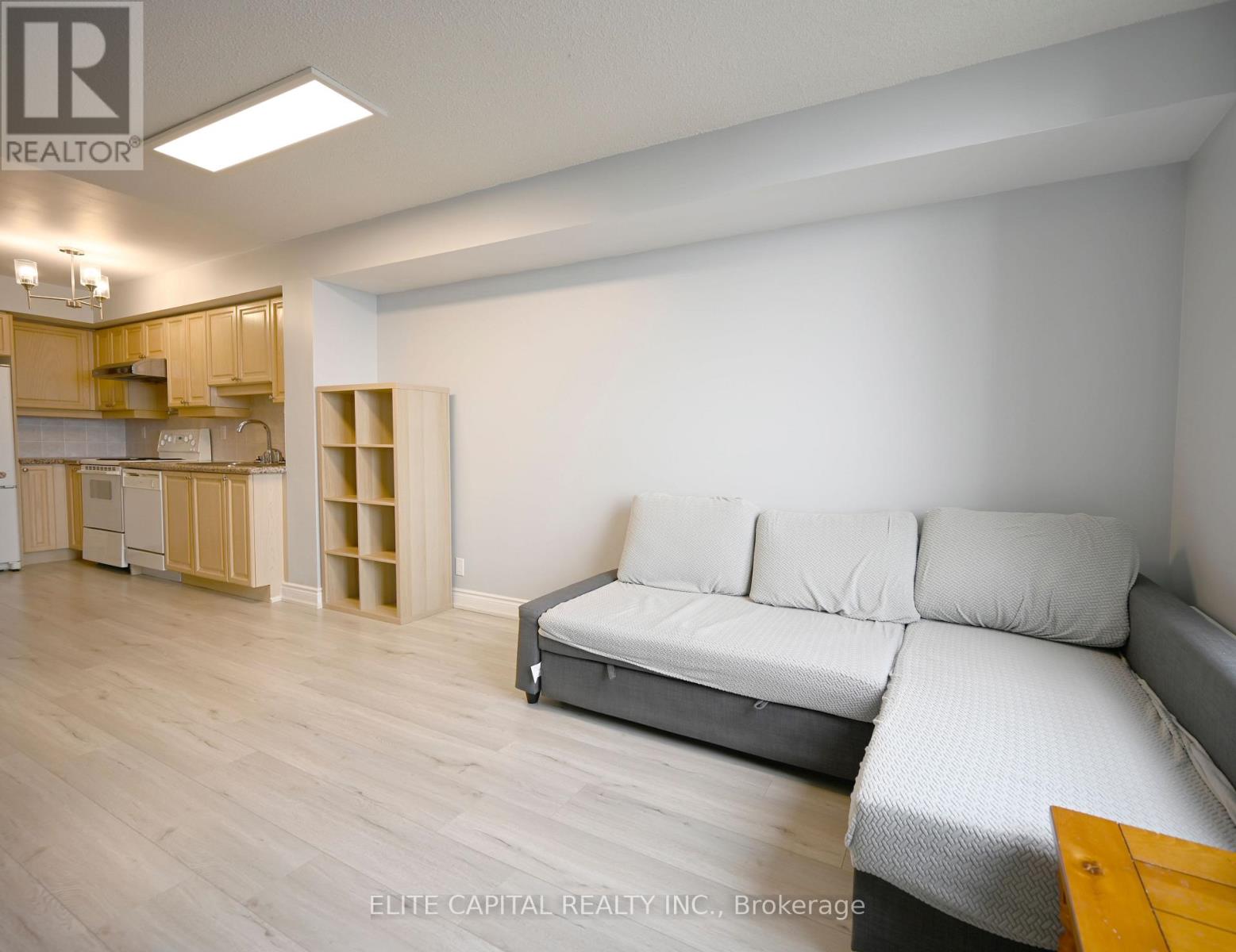 2004 - 78 Harrison Garden Boulevard, Toronto, Ontario  M2N 7E2 - Photo 4 - C13579126