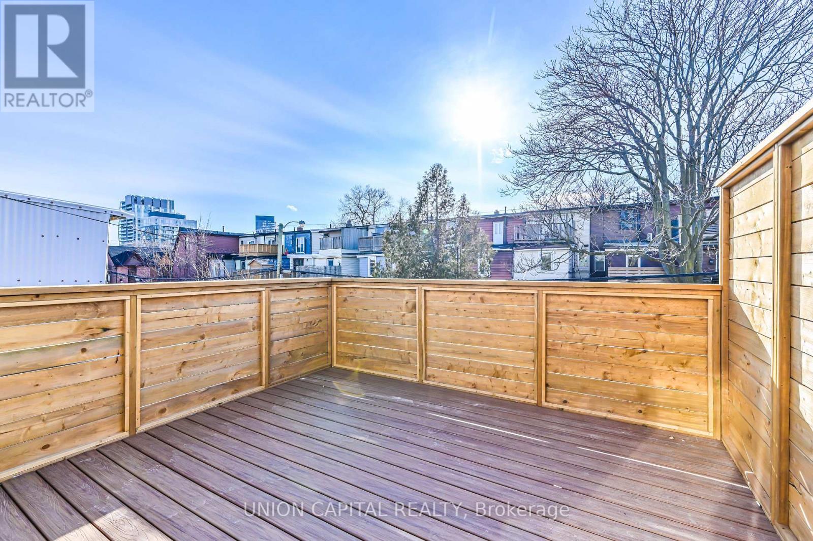 2 - 180 Broadview Avenue, Toronto, Ontario  M4M 2G5 - Photo 9 - E13578970