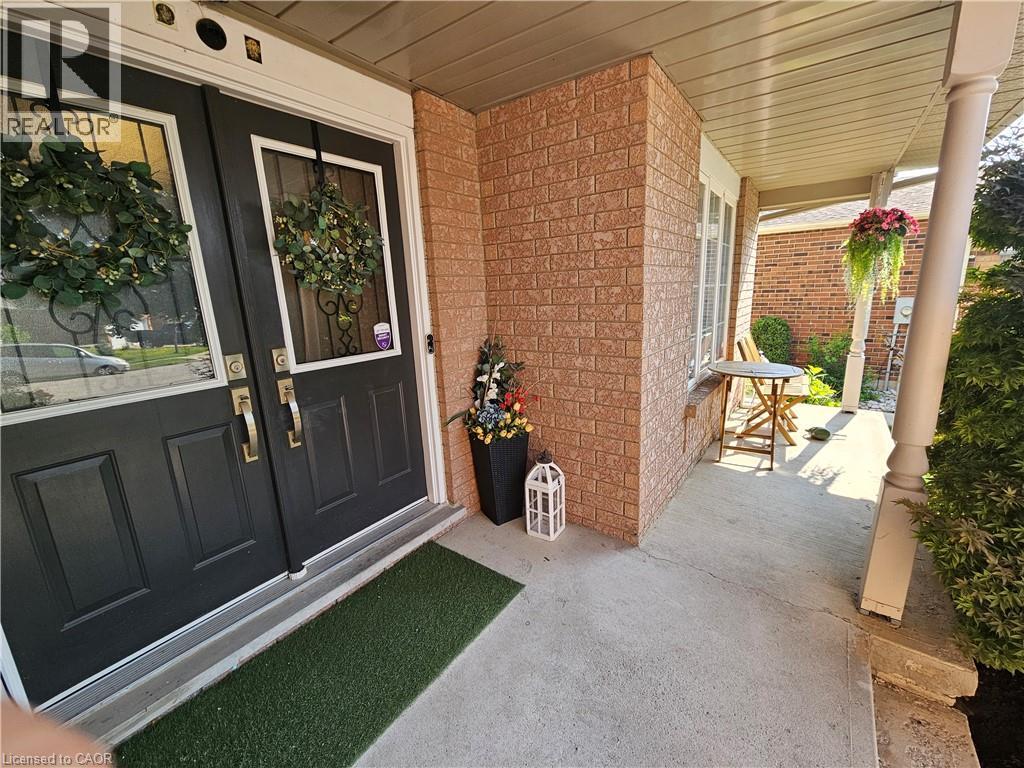 20 Bird Court, Cambridge, Ontario  N1T 1V6 - Photo 4 - 40848902