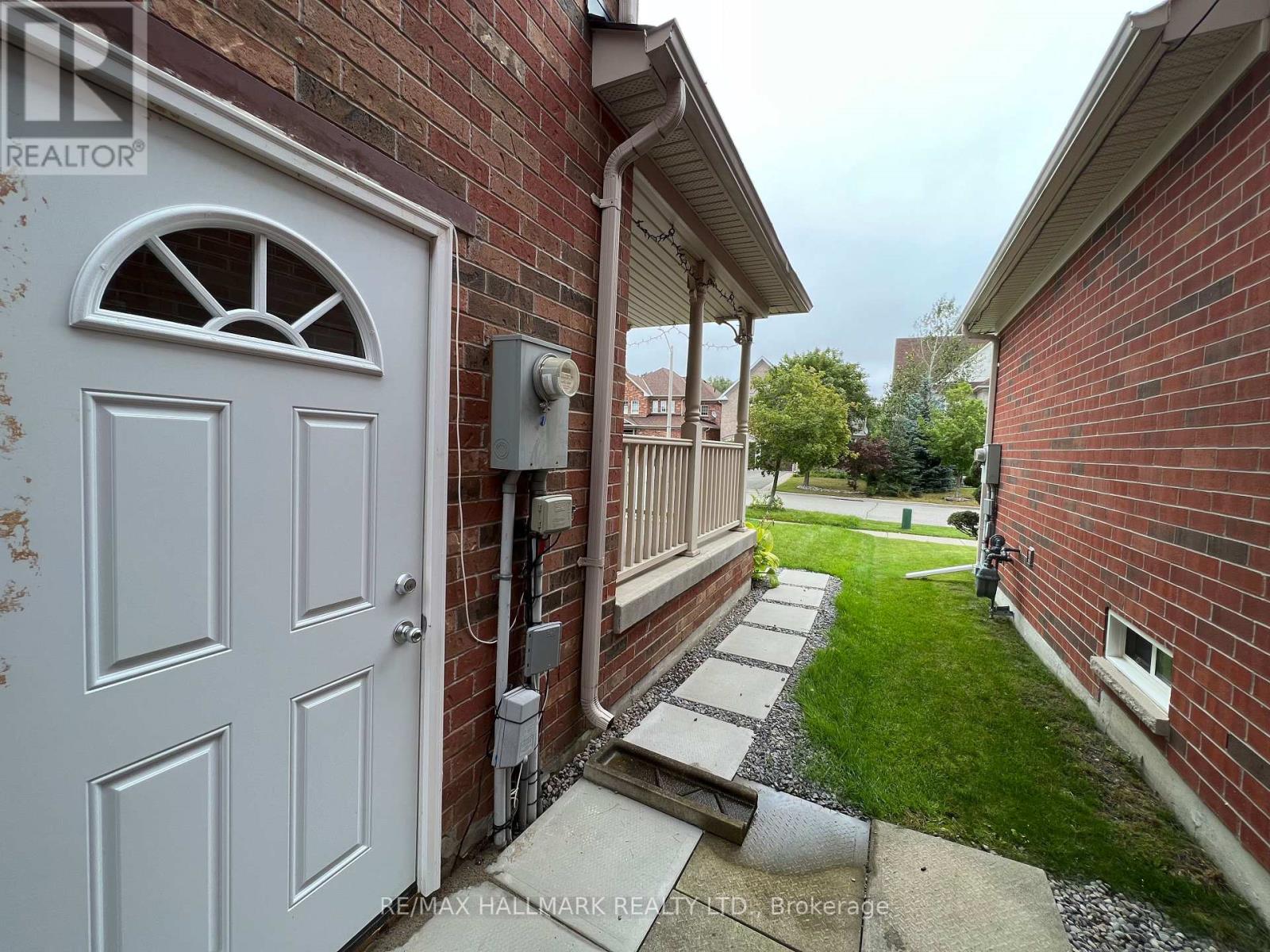 86 Verdi Road, Richmond Hill, Ontario  L4E 4P6 - Photo 2 - N13579088