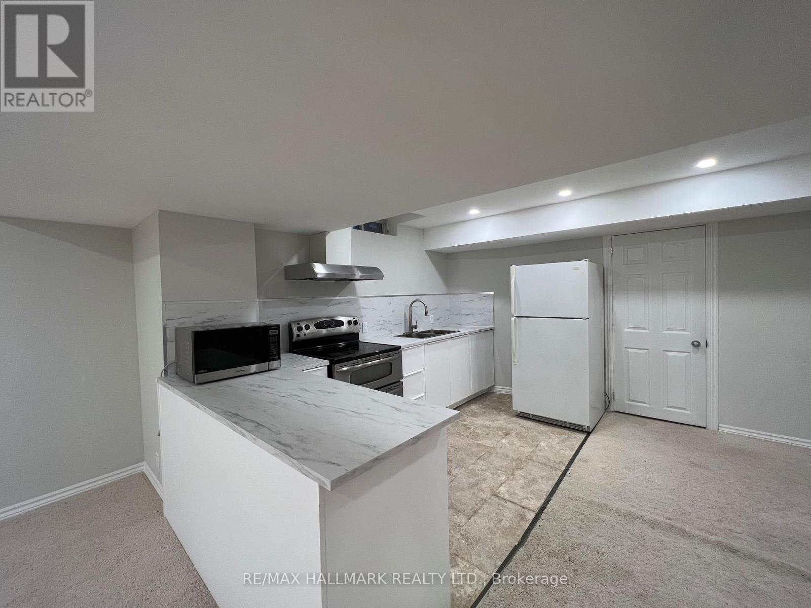 86 Verdi Road, Richmond Hill, Ontario  L4E 4P6 - Photo 6 - N13579088