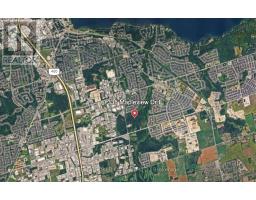 338 MAPLEVIEW DRIVE E, Barrie, Ontario