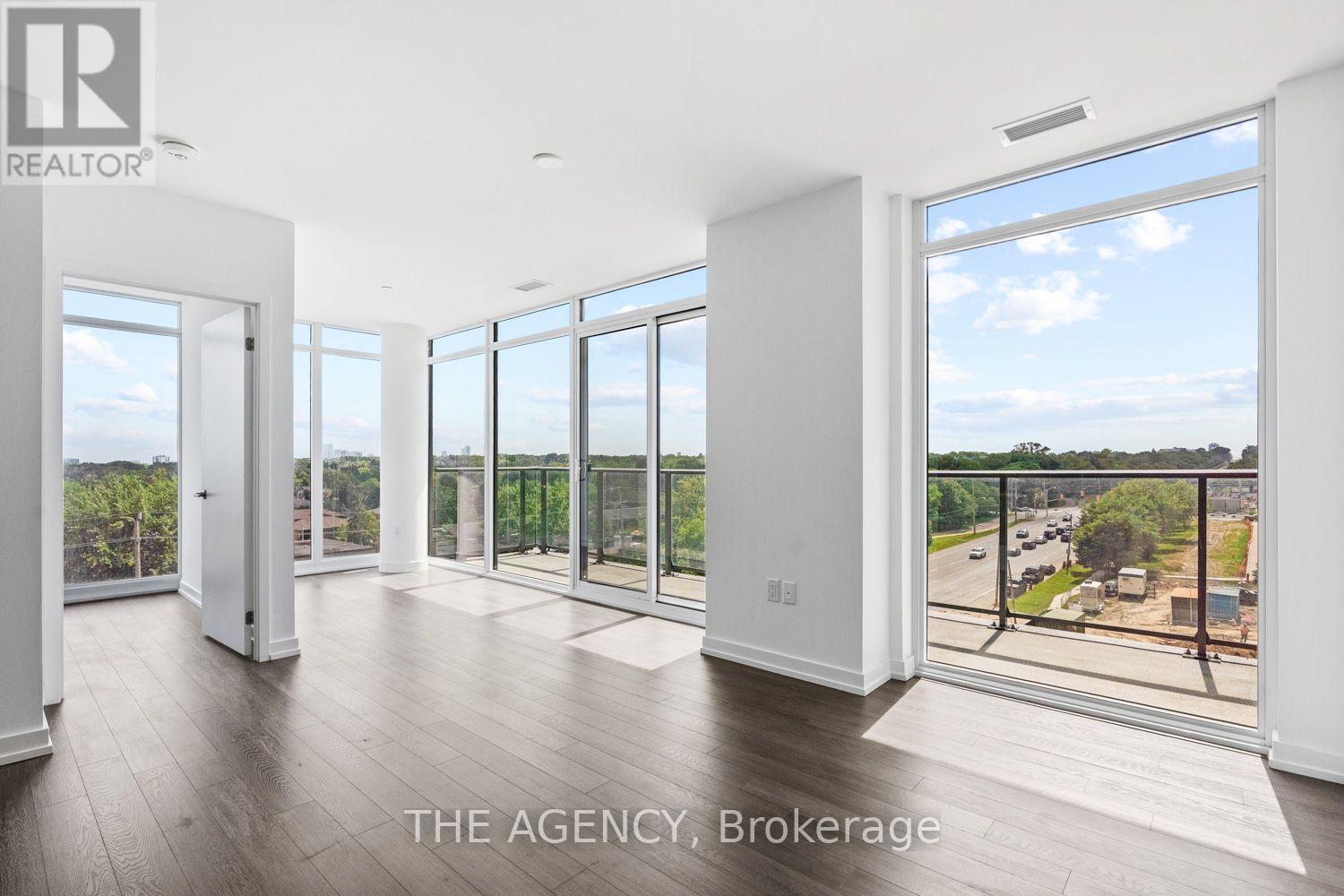 625 - 4010 Eglinton Avenue W, Toronto, Ontario  M9A 0G5 - Photo 2 - W13578942