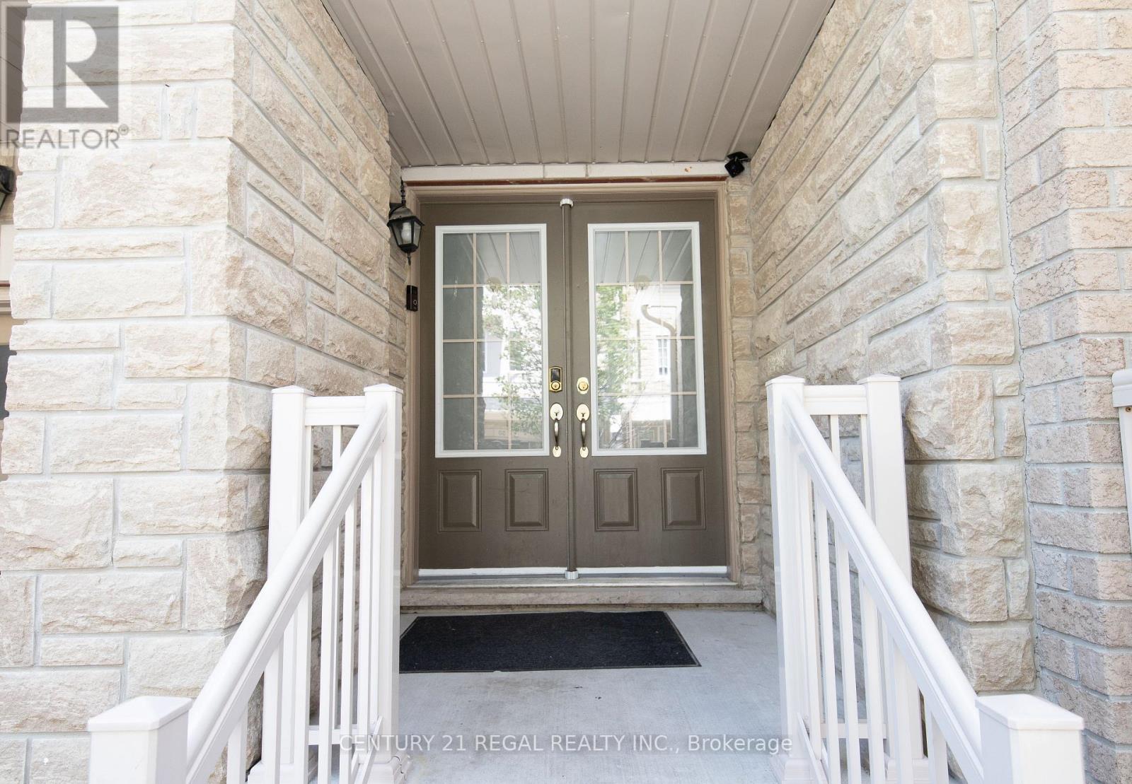 UPPER - 43 TOLLGATE STREET