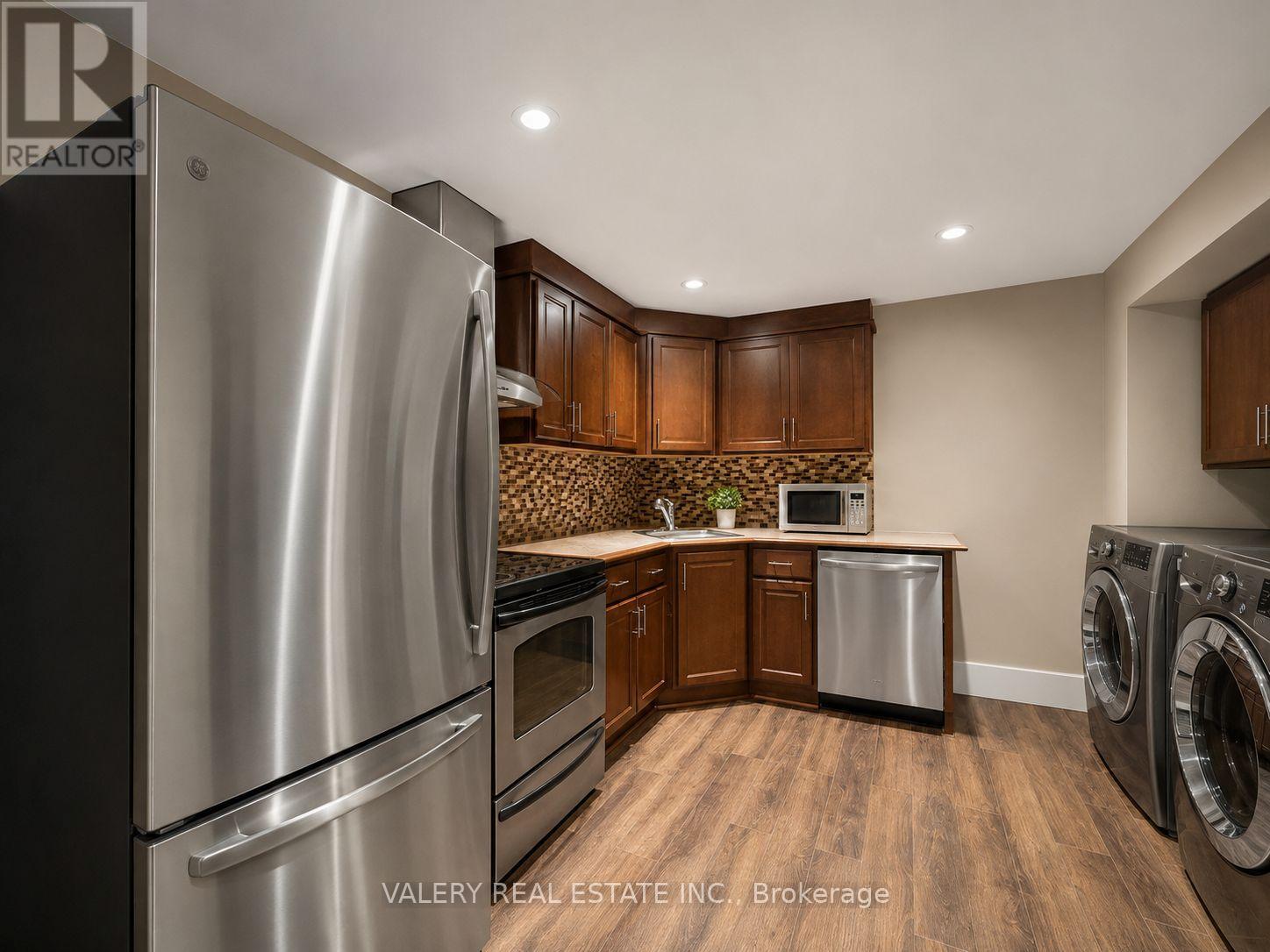 17 Southwinds Dr Drive, Halton Hills, Ontario  N0B 1H0 - Photo 8 - W13578974