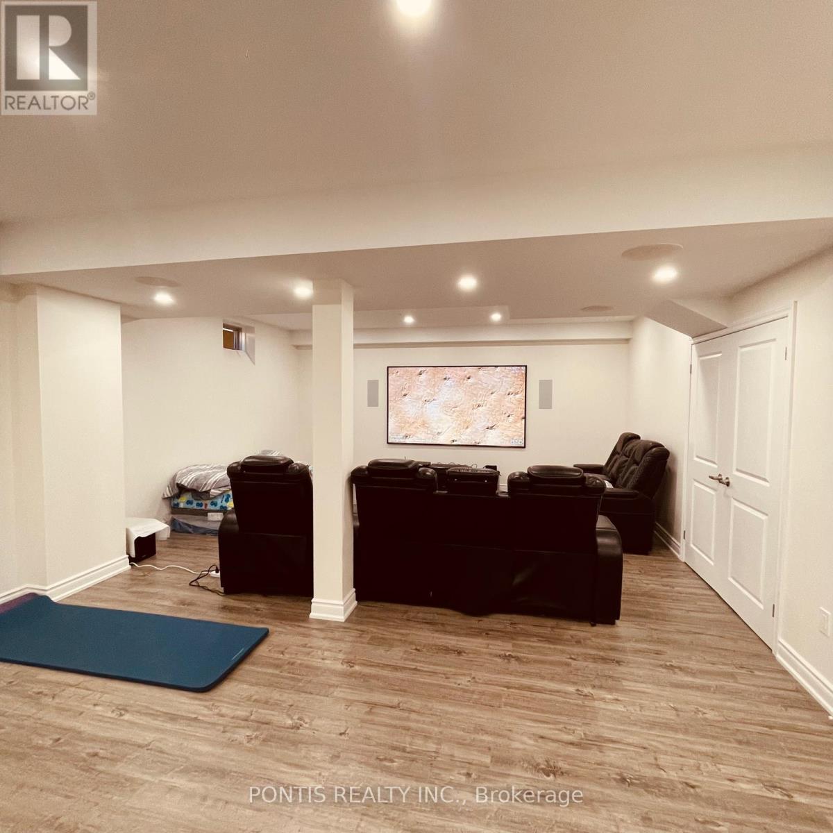 1324 Queens Plate Road, Oakville, Ontario  L6M 4G3 - Photo 15 - W13578978
